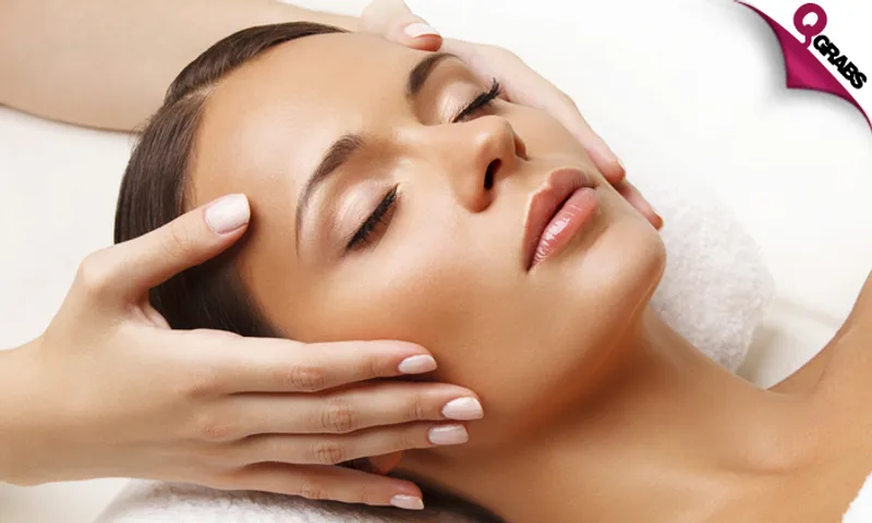 Reflexology OR De-stress Massage at Spa Thirty!